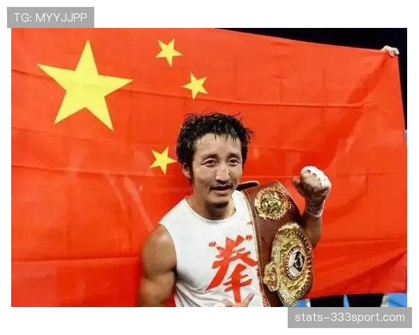 邹市明这训练强度,凌晨四点健身房打卡是日常? 邹市明这训练强度,凌晨四点健身房打卡是日常?